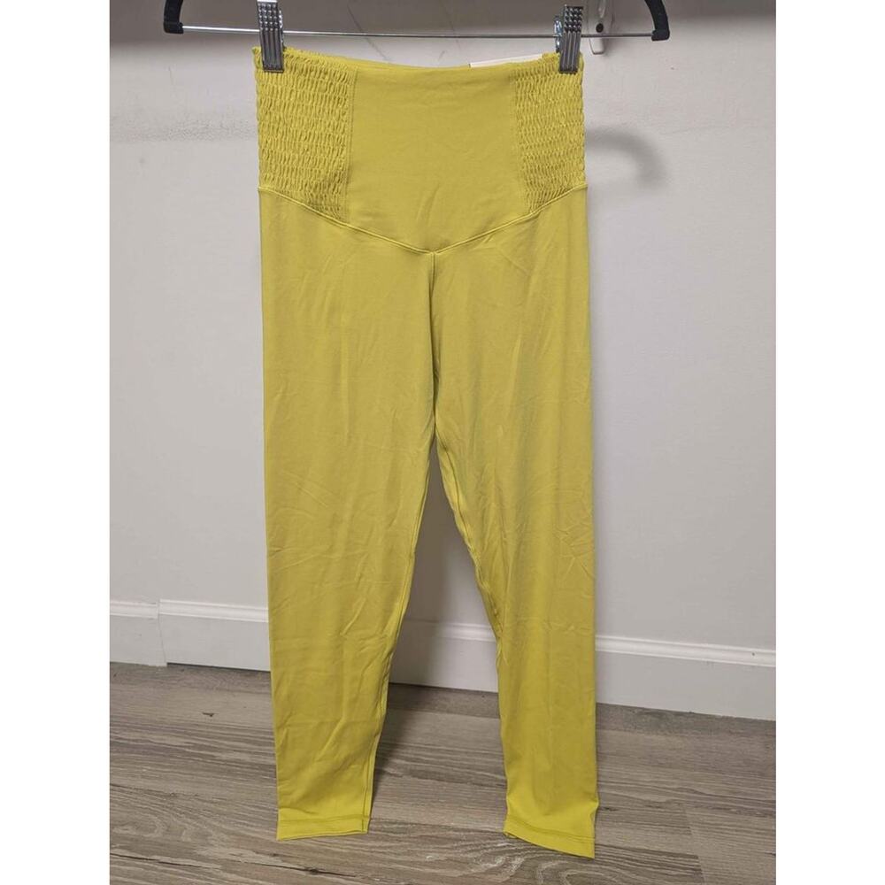 NWT Aerie Offline 7/8 Leggings Size Medium